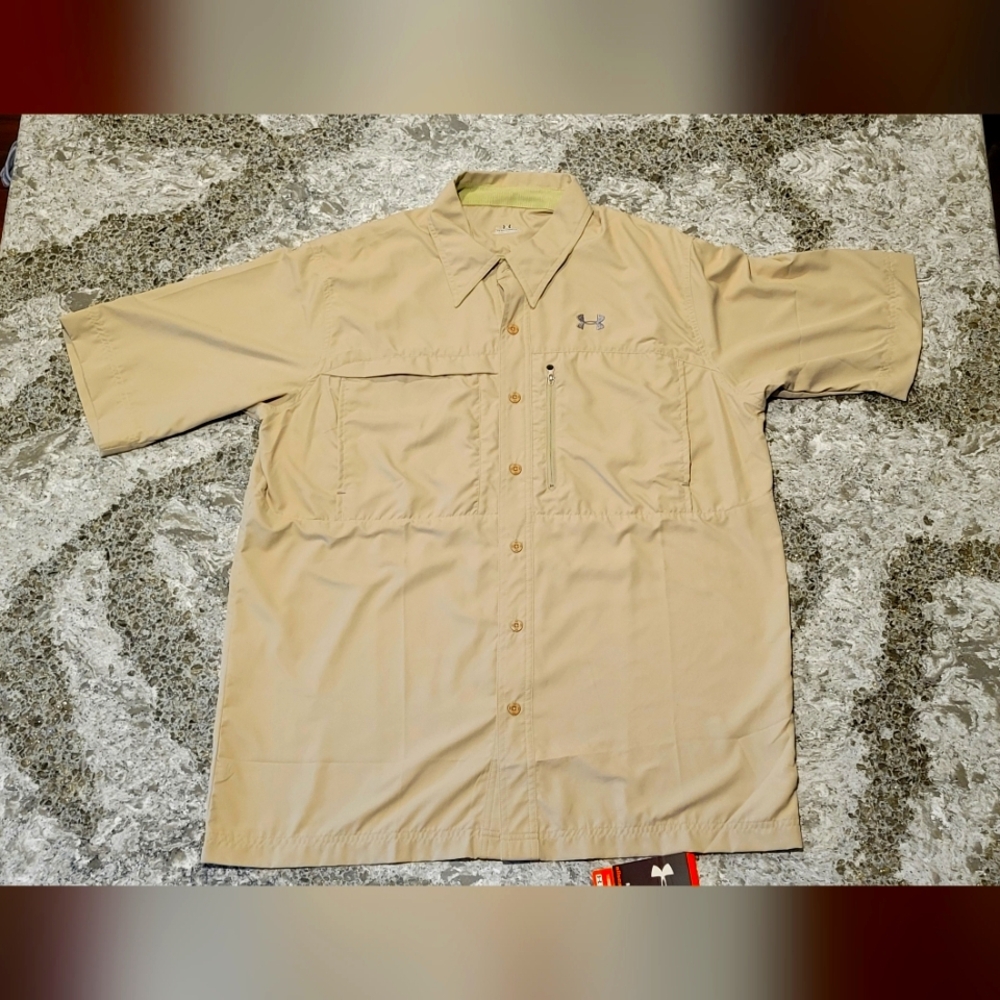 Under Armour Button Up Vented  All Season Gear Shirt